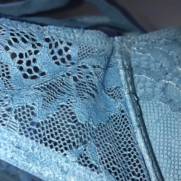 push-up bra vs - Picture 3 of 5